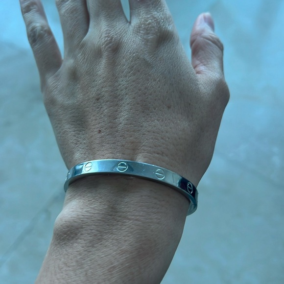 Metal bracelet screw motif - Picture 3 of 8